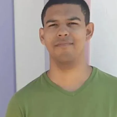 MISTÉRIO: ESTUDANTE DE DIREITO DE 24 ANOS SAI DE CASA E DESAPARECE