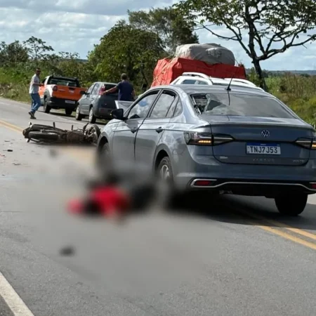 MOTOCICLISTA MORRE APÓS BATER DE FRENTE COM CARRO NA AL-110
