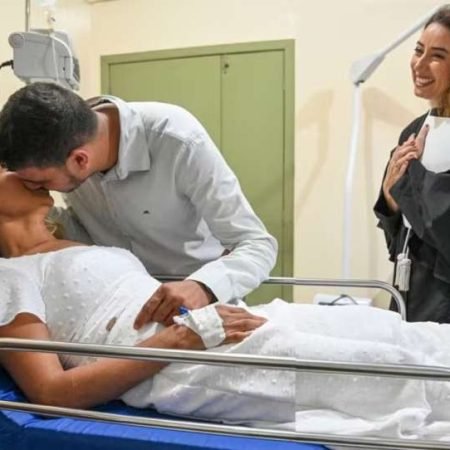 NOIVA PASSA MAL EM CASAMENTO, É LEVADA PARA HOSPITAL E SE CASA EM SALA DE EMERGÊNCIA