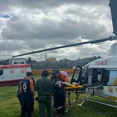 MULHER MORRE APÓS CAIR DE JET SKI