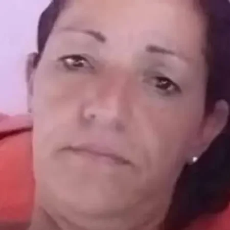 MULHER MORRE ATACADA COM ALICATE DE UNHA NO PESCOÇO EM ALAGOAS; VEJA DETALHES