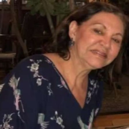 MULHER MORRE AO CAIR DE ESCADA DE AVIÃO NO DESEMBARQUE EM SP
