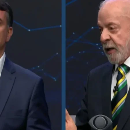 QUAEST: A 4 DIAS DO 2° TURNO, INDECISOS CHEGAM A 14% NA PESQUISA ESPONTÂNEA