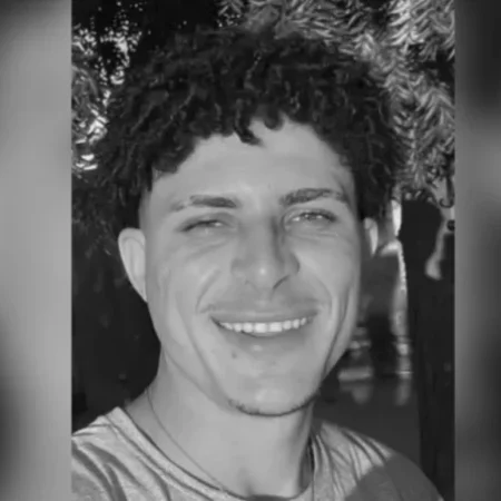 TRAGÉDIA: JOVEM DE 24 ANOS MORRE DURANTE LIMPEZA DE MÁQUINA AGRÍCOLA
