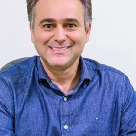 RENAN FILHO ANUNCIA YALE FERNANDES COMO CANDIDATO A VICE-GOVERNADOR