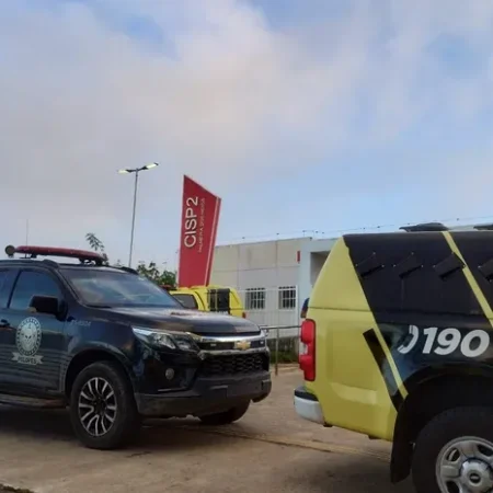 HOMEM RECLAMA DO ALMOÇO, AGRIDE COMPANHEIRA E ACABA PRESO NO INTERIOR DE AL