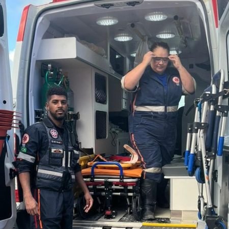 MOTOCICLISTA É REANIMADO E SOCORRIDO EM ESTADO GRAVE APÓS SOFRER ACIDENTE