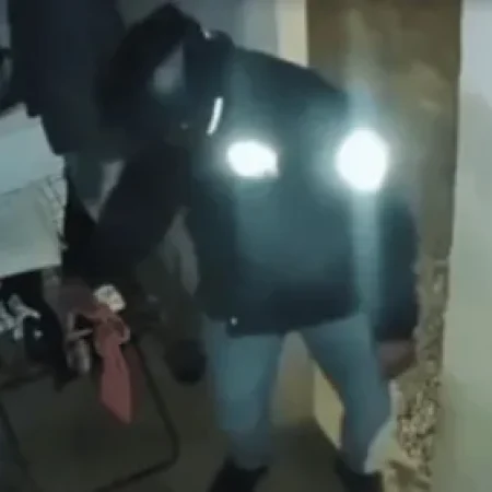 MOTOBOY É INVESTIGADO POR FURTAR CALCINHAS DURANTE ENTREGAS