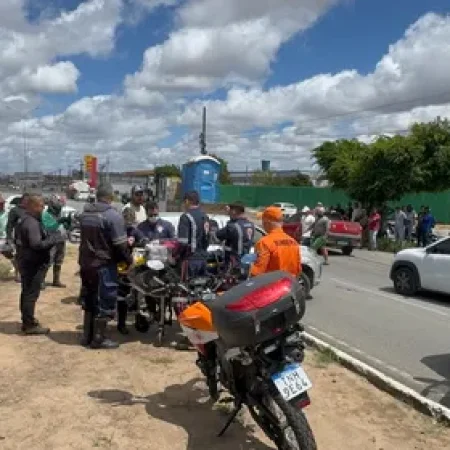 GRAVE ACIDENTE ENVOLVENDO DOIS VEÍCULOS DEIXA 2 PESSOAS FERIDAS