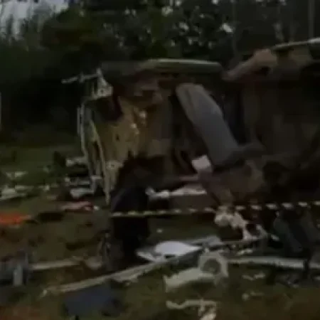 VAN ROUBADA COM MATERIAL RADIOATIVO É ACHADA DESTRUÍDA EM SP, MAS SEM CARGA