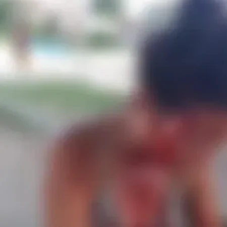 MULHER É SUSPEITA DE ESFAQUEAR TRÊS PESSOAS DURANTE BRIGA