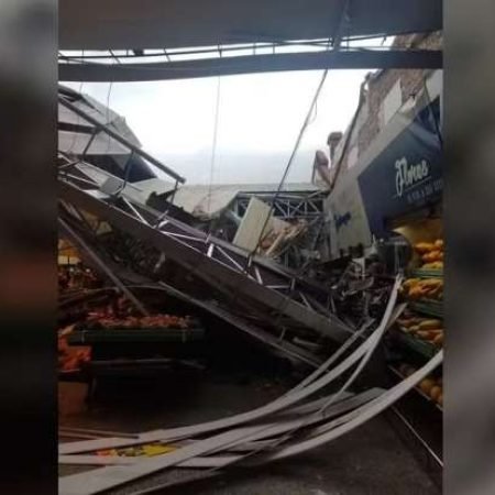 SERVIDOR MORRE APÓS PARTE DE TETO DE SUPERMERCADO DESABAR DURANTE FORTE TEMPORAL