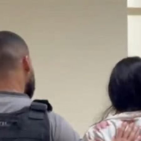 HORROR: MULHER MATA A MÃE DE 77 ANOS A GOLPES DE MARTELO APÓS SUSPEITA DE TRAIÇÃO