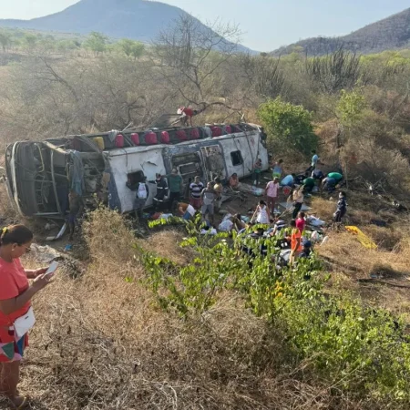 TODAS AS VÍTIMAS DE ACIDENTE COM ÔNIBUS DE ROMEIROS SÃO IDENTIFICADAS; VEJA QUEM ERAM!