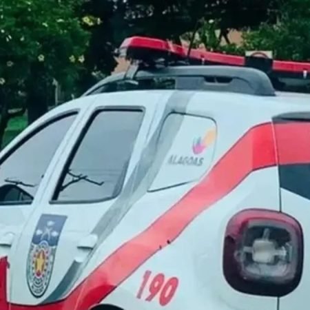 MULHER RELATA DANOS A PNEUS AO DEIXAR CASA APÓS FIM DE RELACIONAMENTO
