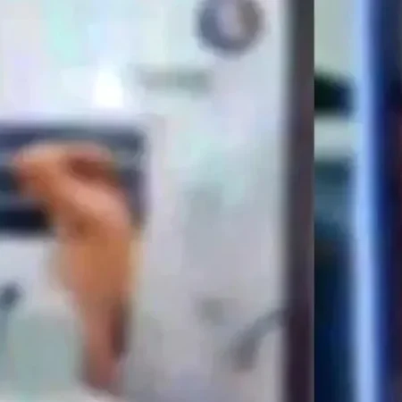 VÍDEO: PROFESSOR APARECE PELADO EM REUNIÃO ON-LINE COM ALUNOS